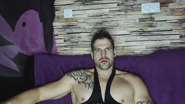 XxBigboybandxX online show from 27, 1, 2025