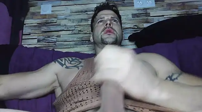 XxBigboybandxX online show from 18, 3, 2025