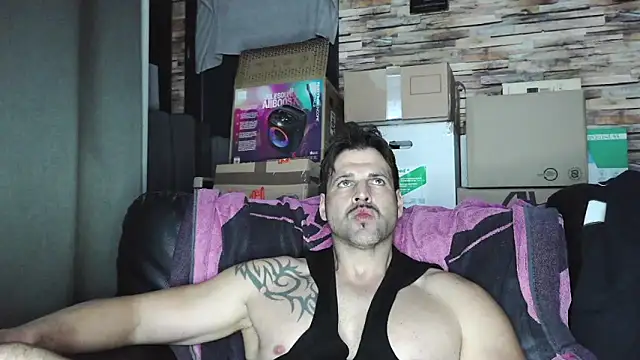 XxBigboybandxX online show from 28, 2, 2026