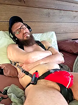 Icebearsticlese online show from 9, 2, 2026