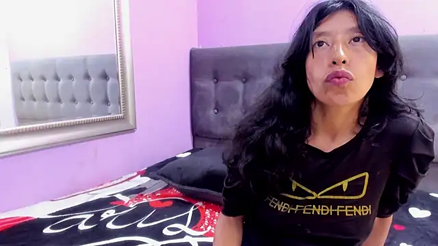 Snapshot of karolinee_66_ chatting on 11, 7, 2026 karolinee 66 online show from 11, 7, 2026