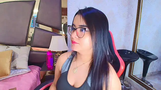 ZoehRoux online show from 30, 1, 2025