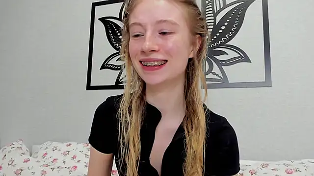 Snapshot of minidivaa_ chatting on 27, 1, 2025 minidivaa online show from 27, 1, 2025