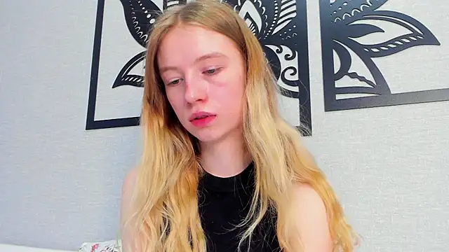 Snapshot of minidivaa_ chatting on 7, 2, 2025 minidivaa online show from 7, 2, 2025