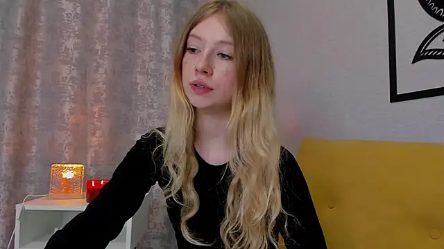 Snapshot of minidivaa_ chatting on 21, 2, 2025 minidivaa online show from 21, 2, 2025