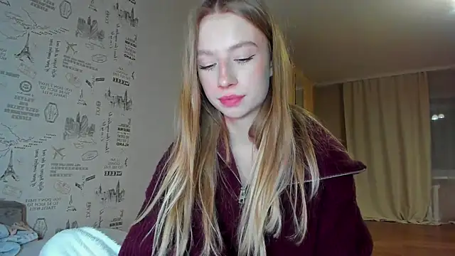 Snapshot of minidivaa_ chatting on 14, 12, 2025 minidivaa online show from 14, 12, 2025