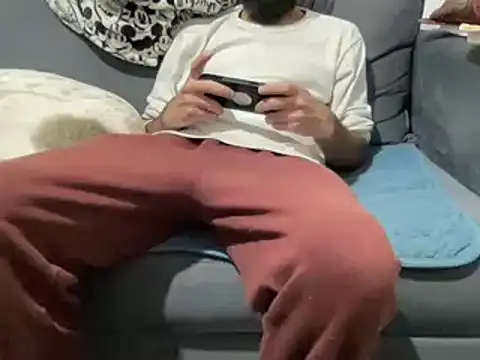 4small4inchlol online show from 29, 12, 2024