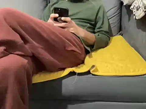 4small4inchlol online show from 13, 2, 2025