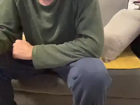 4small4inchlol online show from 18, 1, 2026