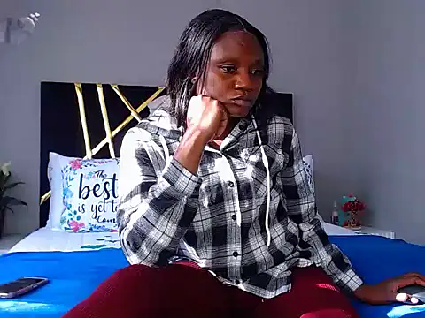 Snapshot of MissBigNipples chatting on 18, 9, 2025 MissBigNipples online show from 18, 9, 2025