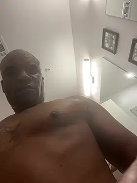 SexxyreddMale online show from 21, 7, 2026