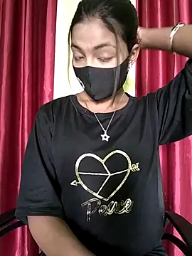 Snapshot of Myra-sen chatting on 11, 2, 2025 Myra-sen online show from 11, 2, 2025
