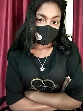 Snapshot of Myra-sen chatting on 10, 3, 2025 Myra-sen online show from 10, 3, 2025