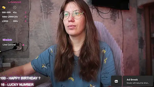 Snapshot of ms_allison_w chatting on 26, 10, 2025 ms allison w online show from 26, 10, 2025