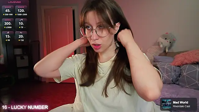 Snapshot of ms_allison_w chatting on 3, 5, 2026 ms allison w online show from 3, 5, 2026