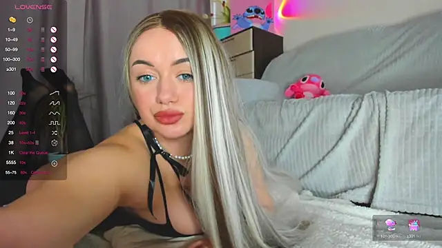 Maya Willis online show from 11, 3, 2025