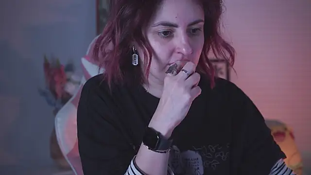 Lana  May online show from 22, 12, 2024