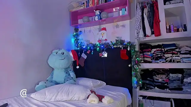 Snapshot of meganthompsonn22 chatting on 7, 12, 2024 meganthompsonn22 online show from 7, 12, 2024