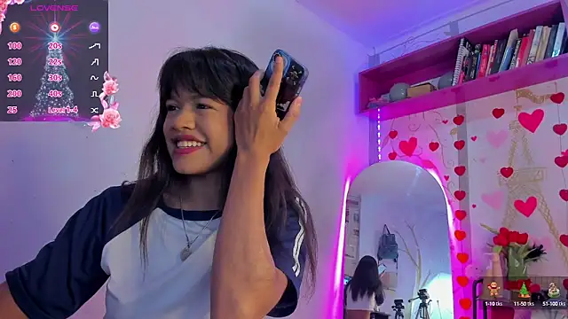 Snapshot of meganthompsonn22 chatting on 8, 2, 2025 meganthompsonn22 online show from 8, 2, 2025