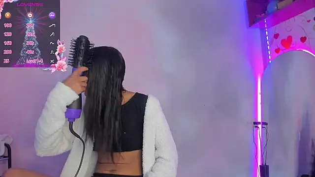 Snapshot of meganthompsonn22 chatting on 10, 2, 2025 meganthompsonn22 online show from 10, 2, 2025