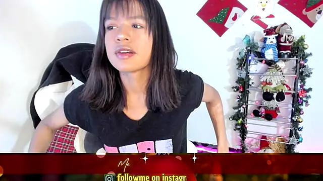 Snapshot of meganthompsonn22 chatting on 16, 12, 2025 meganthompsonn22 online show from 16, 12, 2025