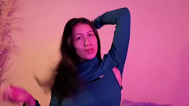 EmiGomez  online show from 27, 9, 2025