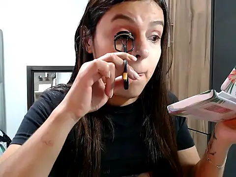 lindacutferrer online show from 22, 9, 2025