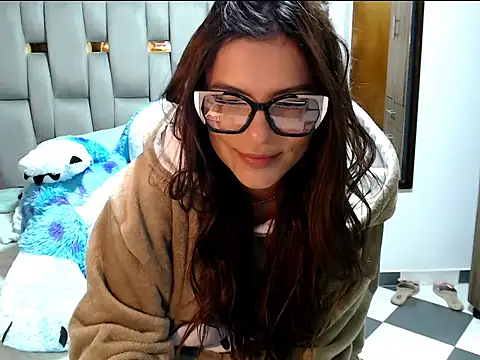 lindacutferrer online show from 15, 5, 2026