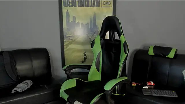 Snapshot of jamesinked_ chatting on 14, 1, 2025 jamesinked  online show from 14, 1, 2025