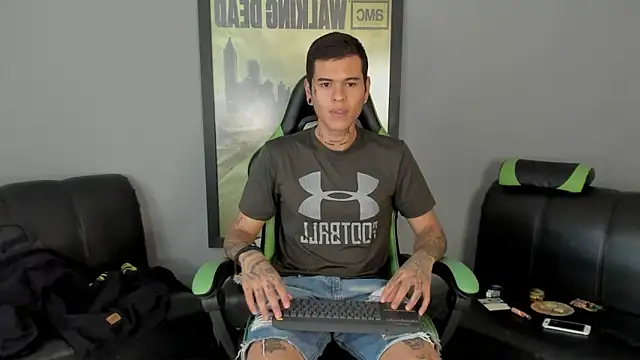 Snapshot of jamesinked_ chatting on 12, 2, 2025 jamesinked  online show from 12, 2, 2025