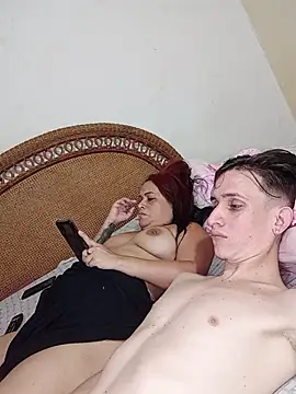 Snapshot of Milfvalesk chatting on 15, 3, 2025 Milfvalesk online show from 15, 3, 2025