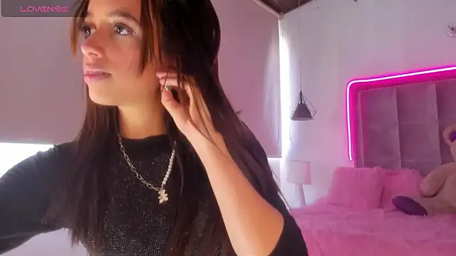 Snapshot of Melody_Ds chatting on 22, 1, 2025 Melody Ds online show from 22, 1, 2025