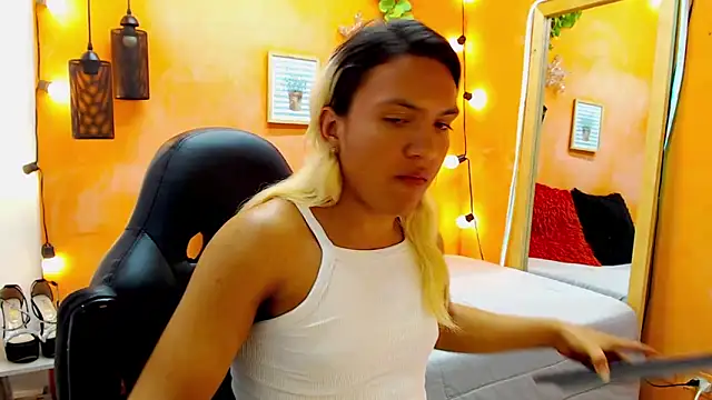 aslyhernandez 7 online show from 2, 1, 2025