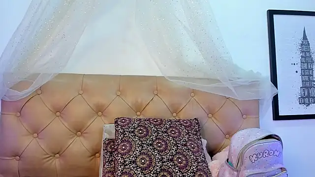 Snapshot of Redpandaa_ chatting on 27, 12, 2024 Redpandaa online show from 27, 12, 2024