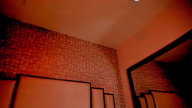 Victoriaa millers online show from 23, 3, 2025