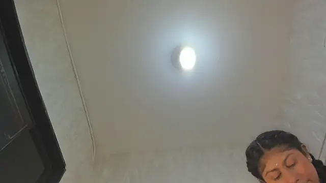 Victoriaa millers online show from 30, 10, 2025