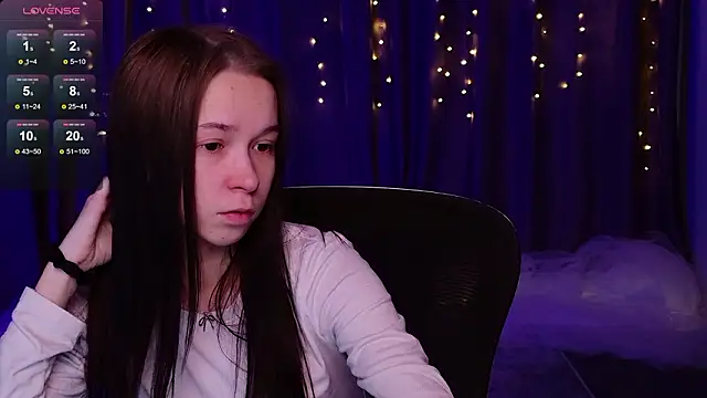 LilithStrangfor online show from 1, 2, 2026