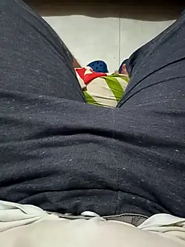 Snapshot of beautiful_hands_ chatting on 25, 2, 2025 beautiful hands online show from 25, 2, 2025