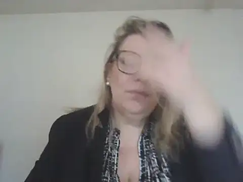Snapshot of Silkesquirt chatting on 30, 12, 2024 Silkesquirt online show from 30, 12, 2024