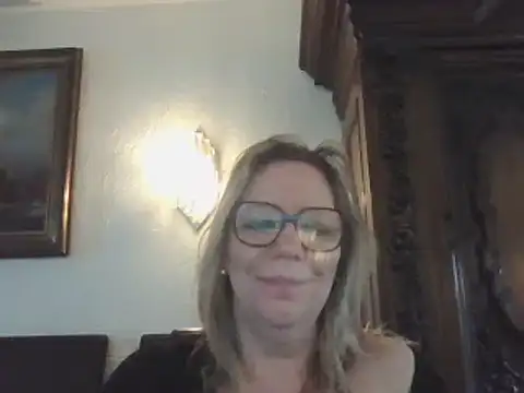 Snapshot of Silkesquirt chatting on 6, 1, 2025 Silkesquirt online show from 6, 1, 2025