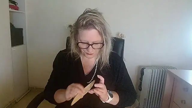 Snapshot of Silkesquirt chatting on 22, 10, 2025 Silkesquirt online show from 22, 10, 2025