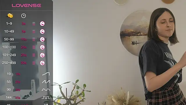 Snapshot of GemmaHanly chatting on 8, 1, 2025 GemmaHanly online show from 8, 1, 2025