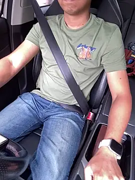 Snapshot of YoBody755 chatting on 8, 10, 2025 YoBody755 online show from 8, 10, 2025