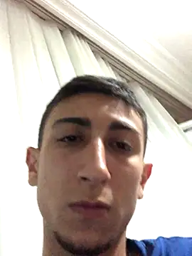 Snapshot of kerimyuce chatting on 24, 10, 2025 kerimyuce online show from 24, 10, 2025