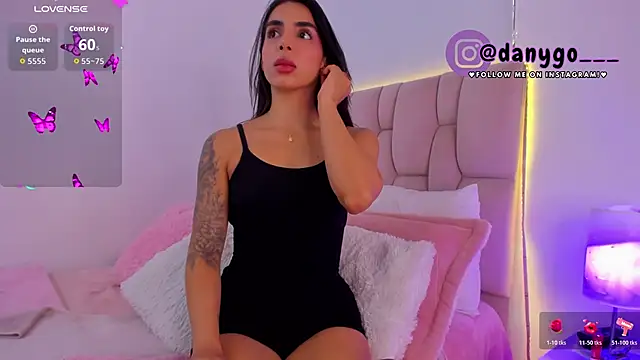 ZarianaEvanz online show from 13, 11, 2025