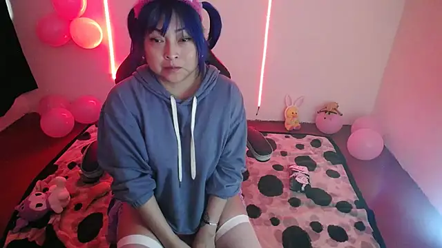 Shaddycute  online show from 21, 12, 2024