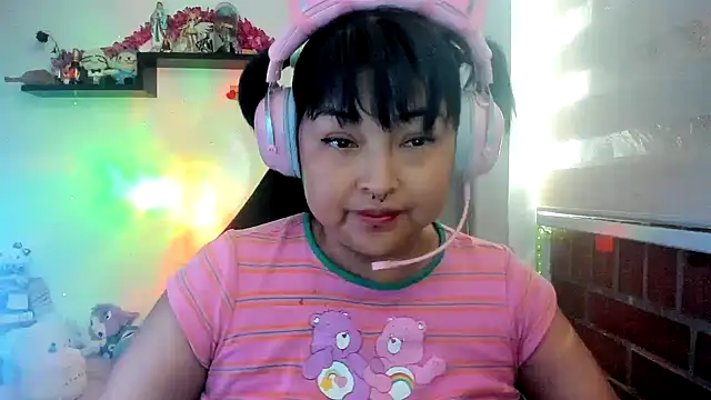 Shaddycute  online show from 17, 3, 2026