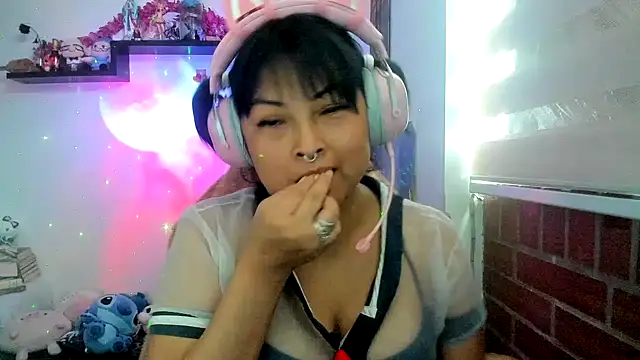 Shaddycute  online show from 22, 3, 2026