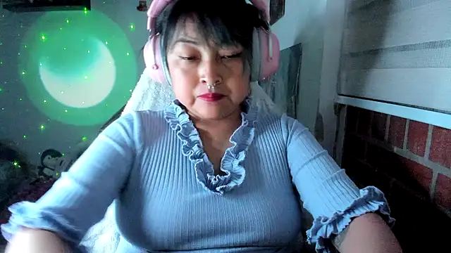 Shaddycute  online show from 18, 6, 2026