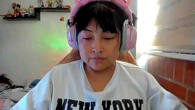 Shaddycute  online show from 7, 7, 2026